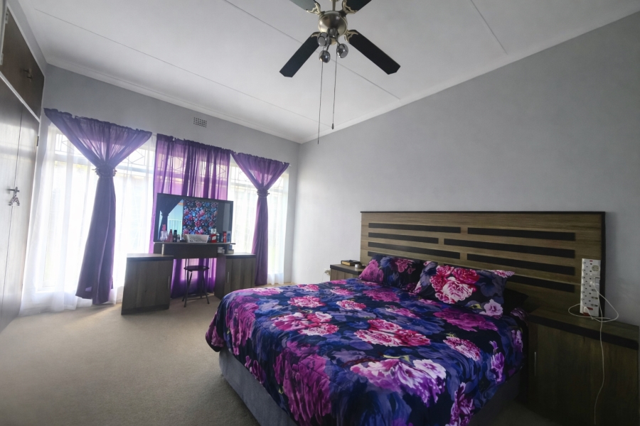 3 Bedroom Property for Sale in Geelhoutpark North West